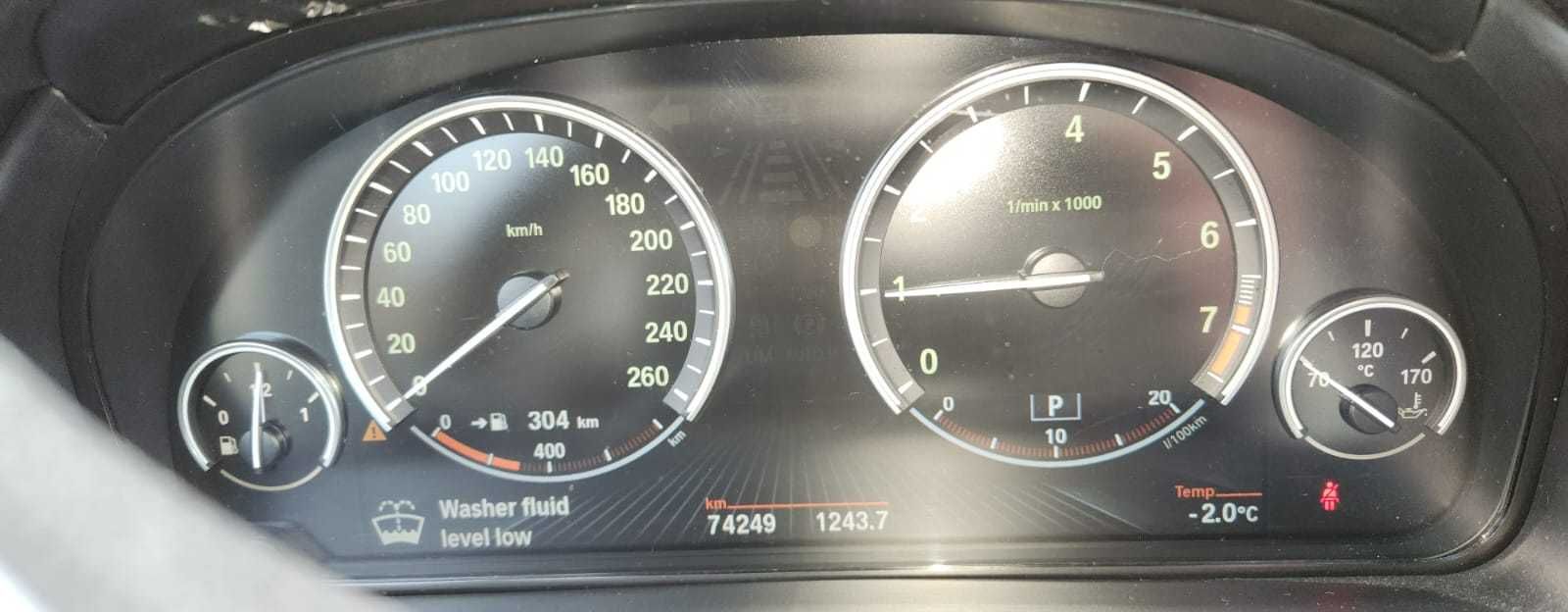 vand BMW X5 stare excelenta, an 2014, 75000 km, interior piele, 306 CP