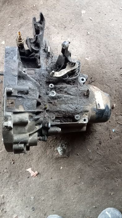 Срочно продам бу не рабочую коробку передач