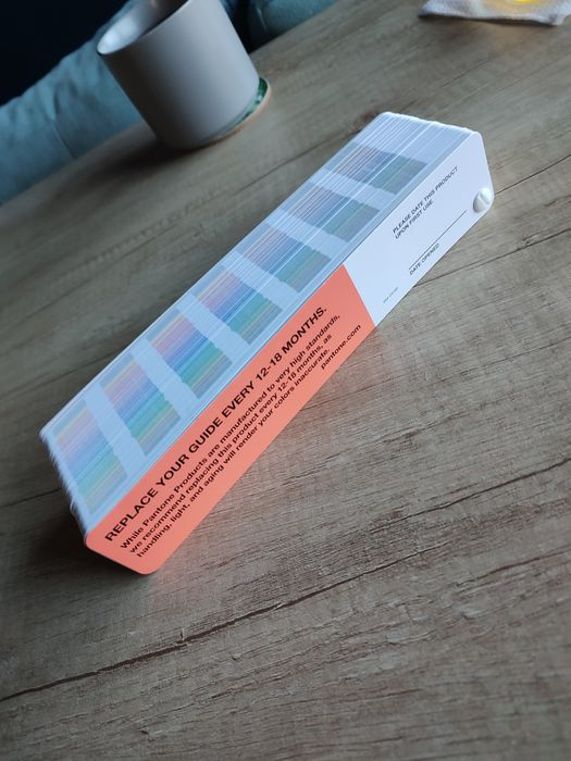 Paletar culori Pantone Solid Uncoated 2025 NOU - BLACK FRIDAY 399 lei