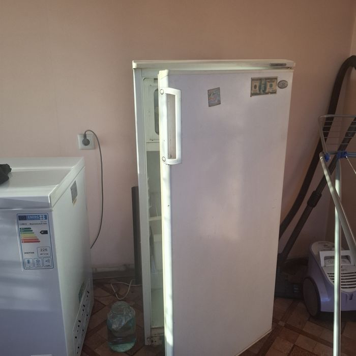 Холодильник продам