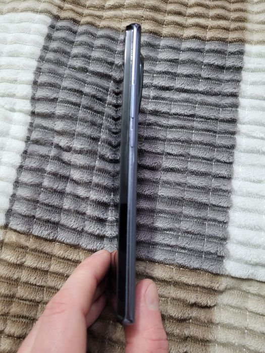 Срочно Tecno spark 20 prо