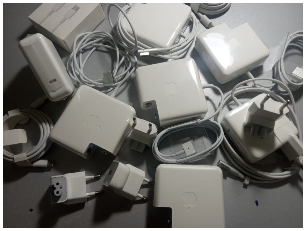на ваш MacBook - зарядка, блок питания и комплектующие .
