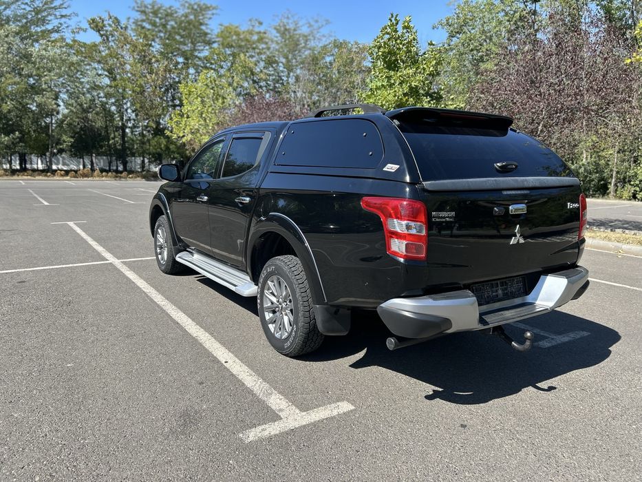 Vand Mitsubishi L200