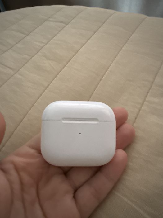 Наушники airpods оригинал! По городу доставлю бесплатно