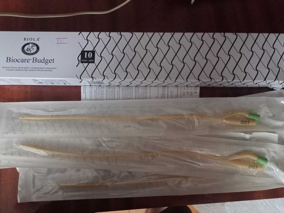 Катетер для мочи, мужской взрослый 14 Fr/Ch. 30 ml/cc. 4.7 mm.