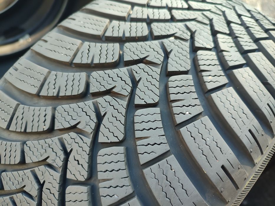 205/45/17" 4бр Falken evrowinter,dot2220,7mm