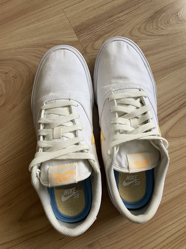 NIKE SB / мъжки спортни обувки/сникърси US9/42,5