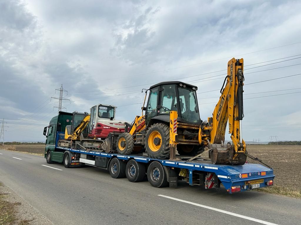 Tractari auto si utilaje Transport Trailer