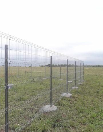Împrejmuirea terenurilor cu plasă burdurată