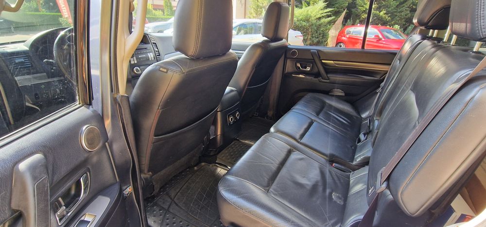 Vând mitsubishi pajero, autoutilitară