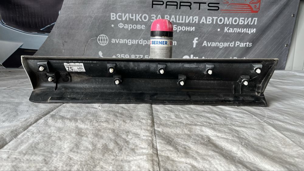 Декоративна лайстна на задна дясна врата Mazda CX5 2017-