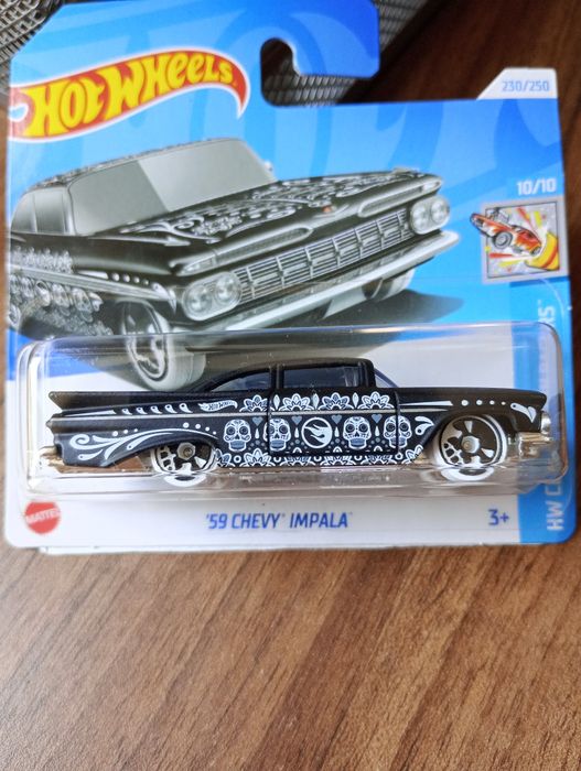 Masina HotWheels '59 Chevy IMPALA Trasure Hunt