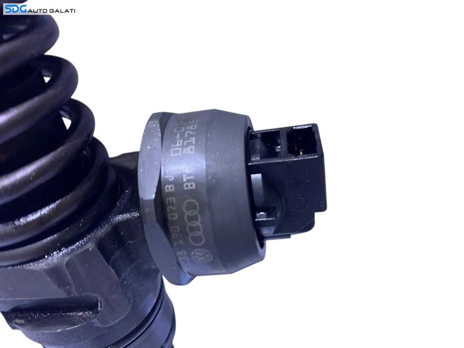 Injector Injectoare Pompa Pompe Diuze Audi A4 B7 2.0 TDI BPW 103KW 140CP 2005 - 2008 Cod 038130073BJ 0414720229 [B2016]