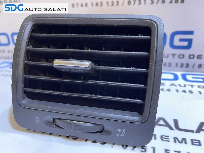 Gura Grila Aer Ventilatie Aerisire Dreapta Bord VW Golf 5 2004 - 2008 Cod 1K0819710 1K0819704