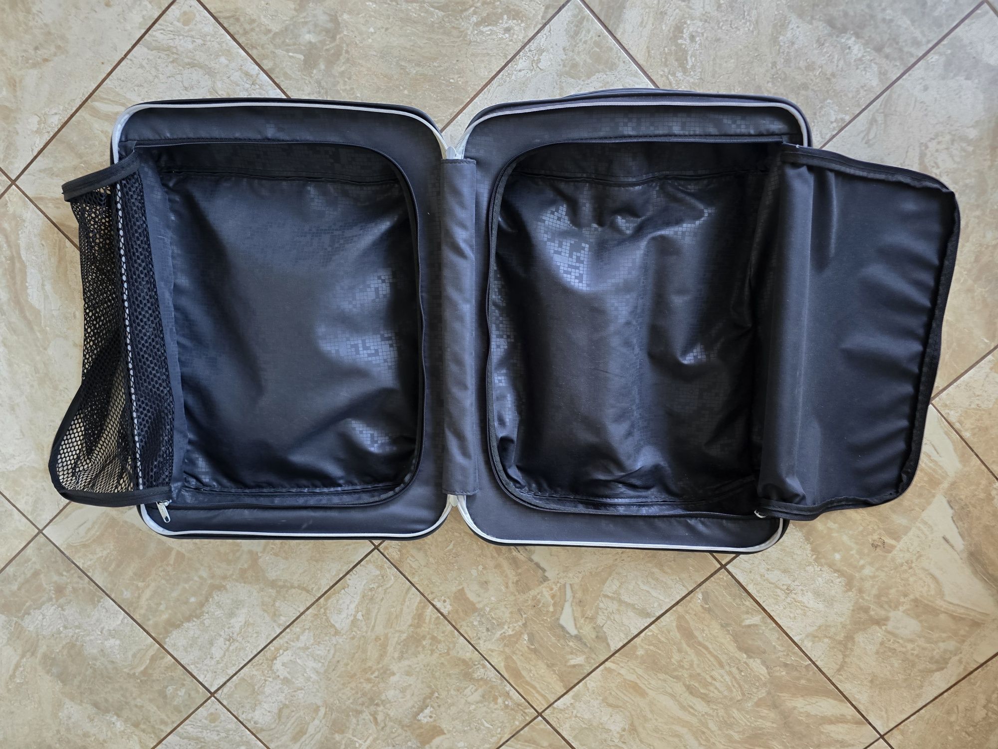 Samsonite куфар .