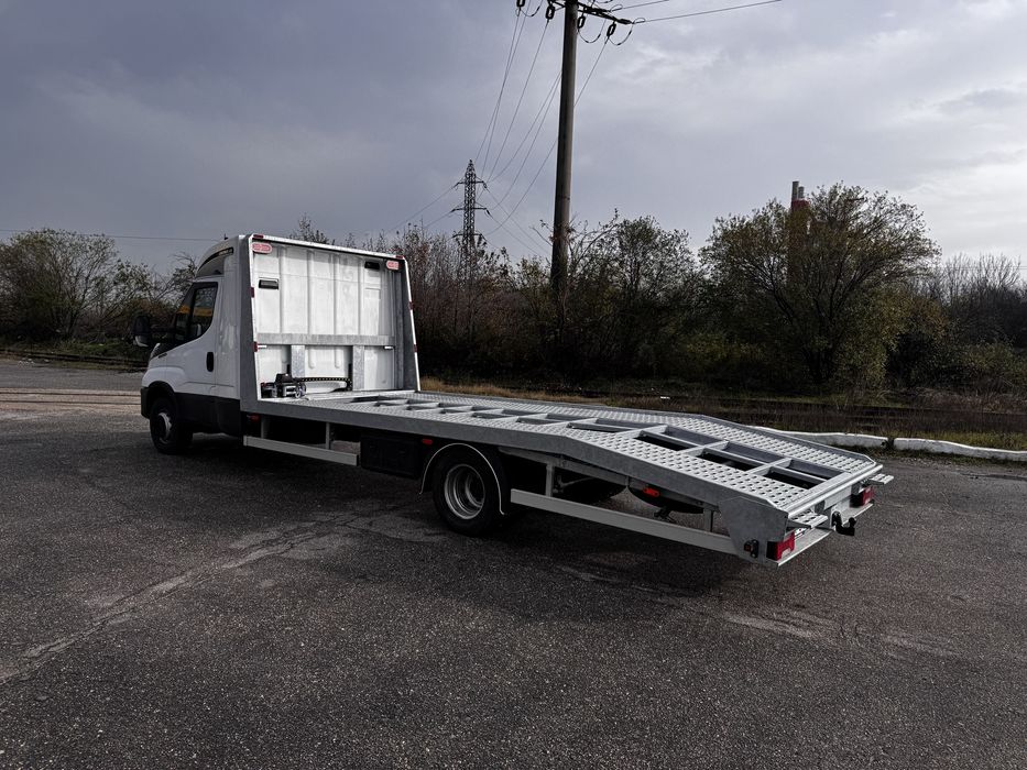 Iveco Daily 7.2 T C180 Platforma auto cabina dormit 2020