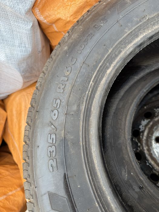 Anvelope 235 65 16 c 2 buc crafter sprinter master movano iveco etc