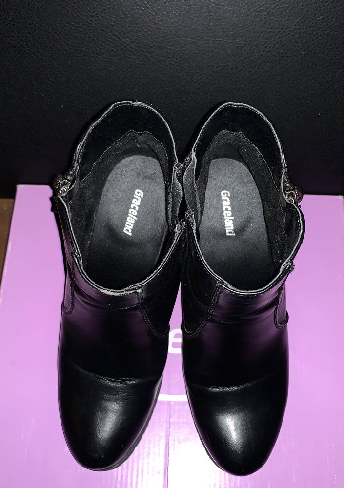 Botine negre, marimea 39