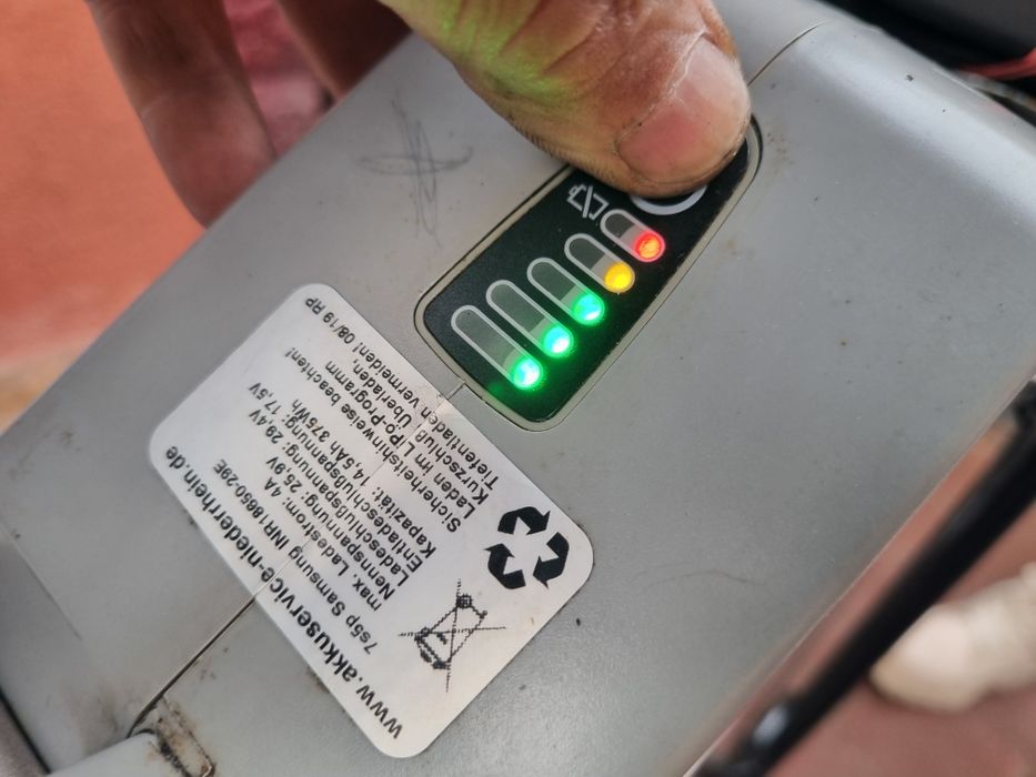 De vânzare bicicleta electrica Victoria roți 28