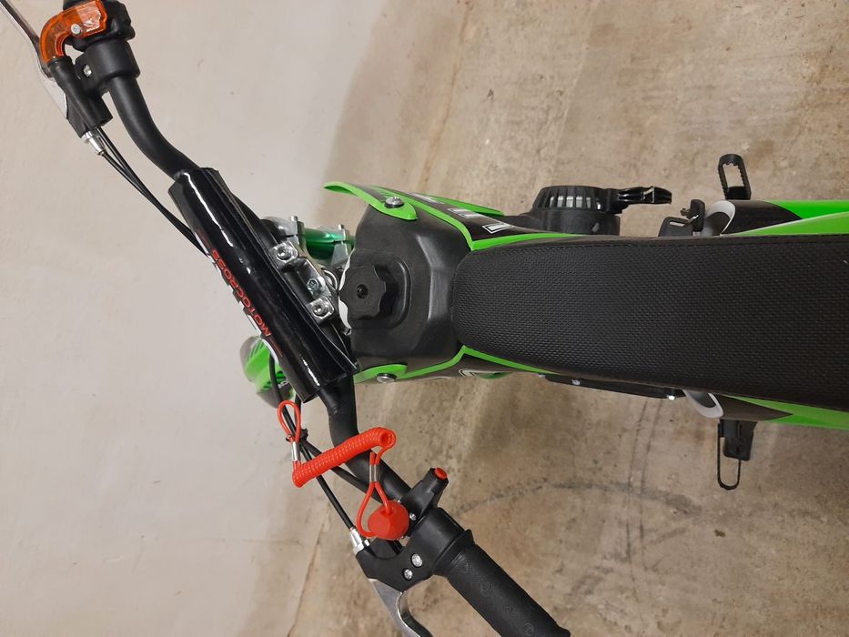 Cross enduro motocicleta pentru copii pe benzina de 49cc in2 Timpi
