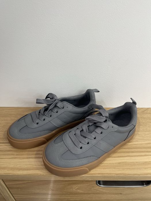 Детски кожени кецове H&M