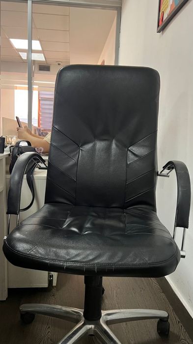 Продается кресло