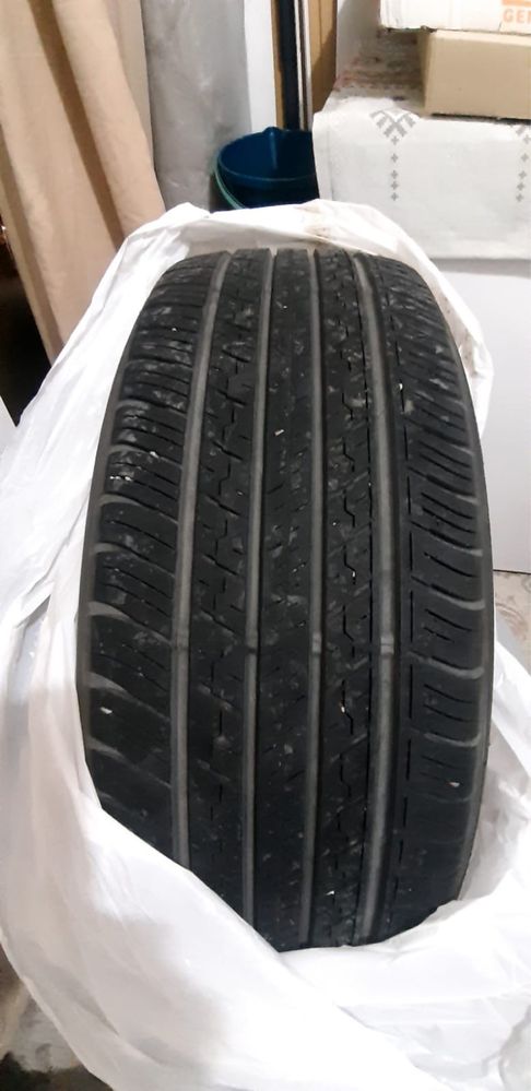 Продам шины Dunlop, 235/55/18