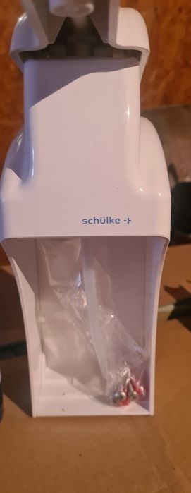 Dispenser  dezinfectant/sapun  manual  50 lei Ti