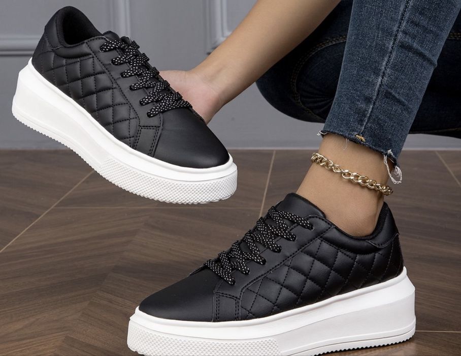 Женская обувь. Р-н Сельмаш