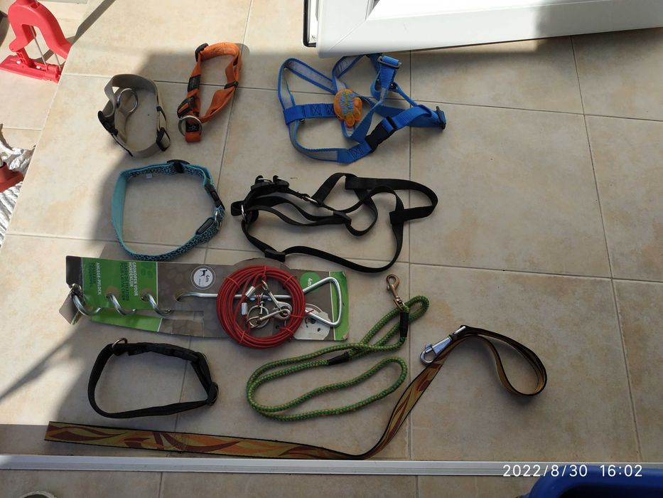 Различни кучешки аксесоари нови неизползвани вносни