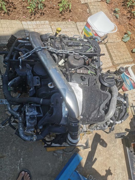 2.7 HSE двигател