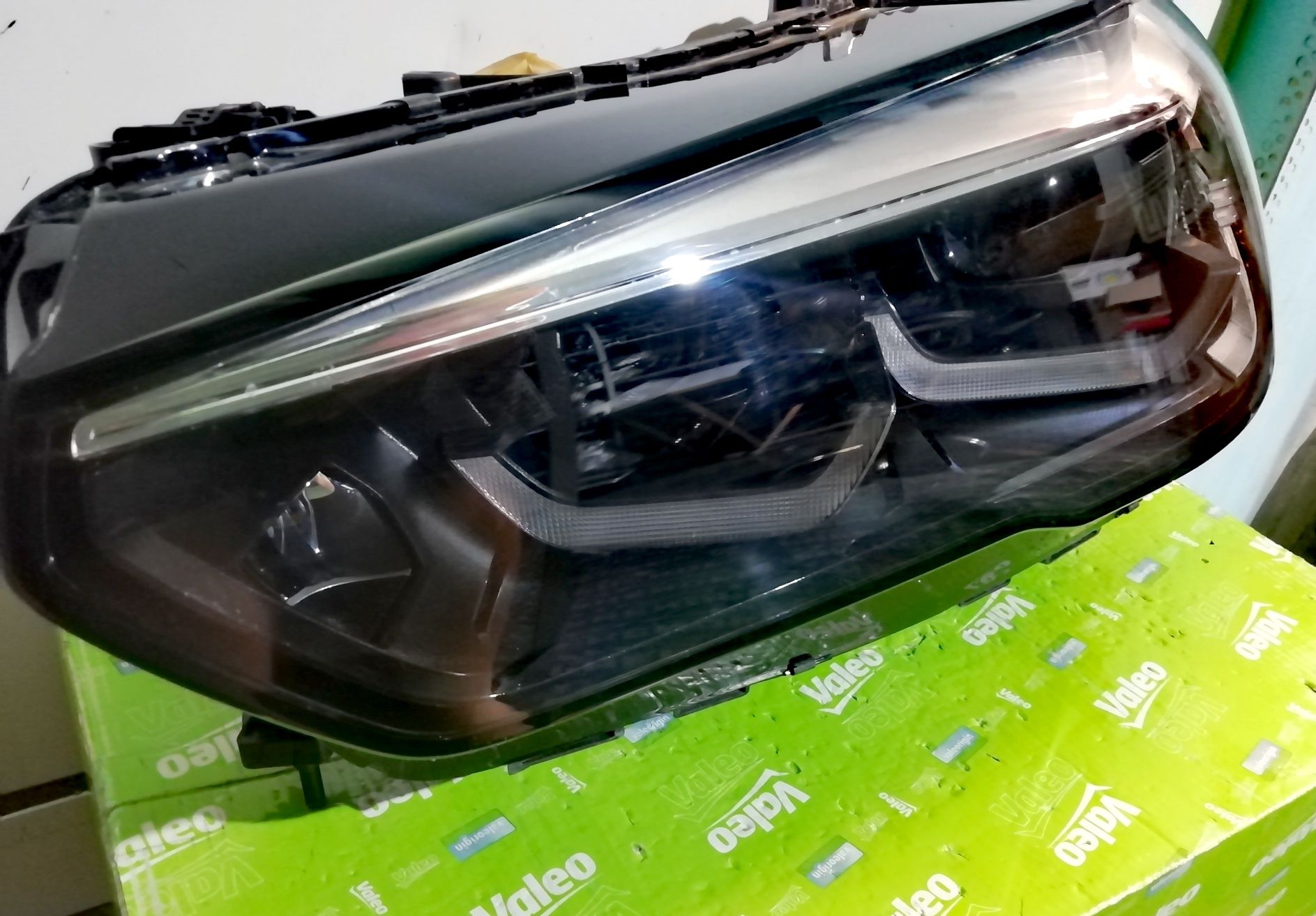 Фар Фарове за BMW X5 G05 X6 G06 F96 / БМВ X5 Г05 Х6 Г06 Ф96 BMW LED.