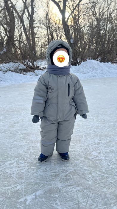Зимнии комбинезон