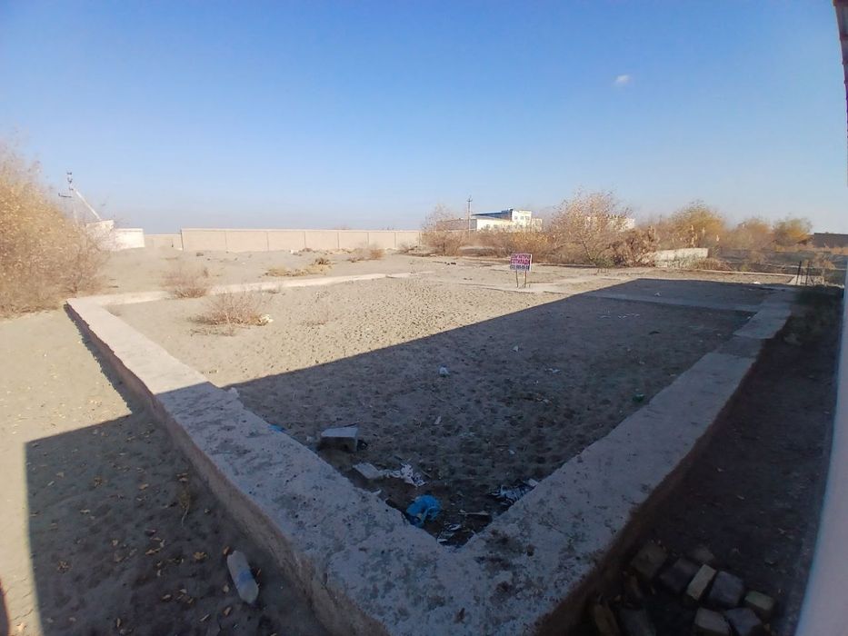 Урганч туман чотку́пир кишлогида 300м² нотурар сотилади