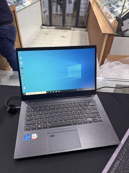 Ноутбук Toshiba daynabook Intel Core i5-11 SSD 256GB ОЗУ 8GB metal kor