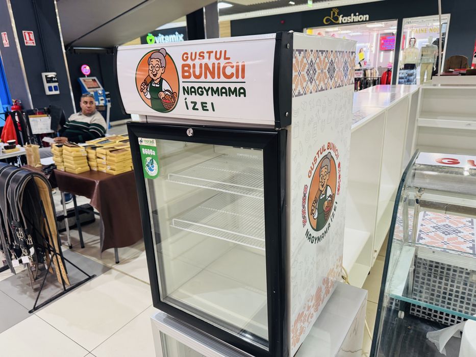 Anunț de vânzare – Stand complet pentru magazin producători locali