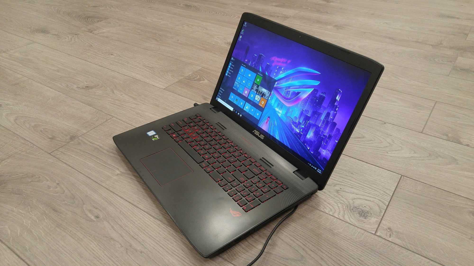 laptop Asus republic of Gamers, intel core i7 ,display de 17,3 inch