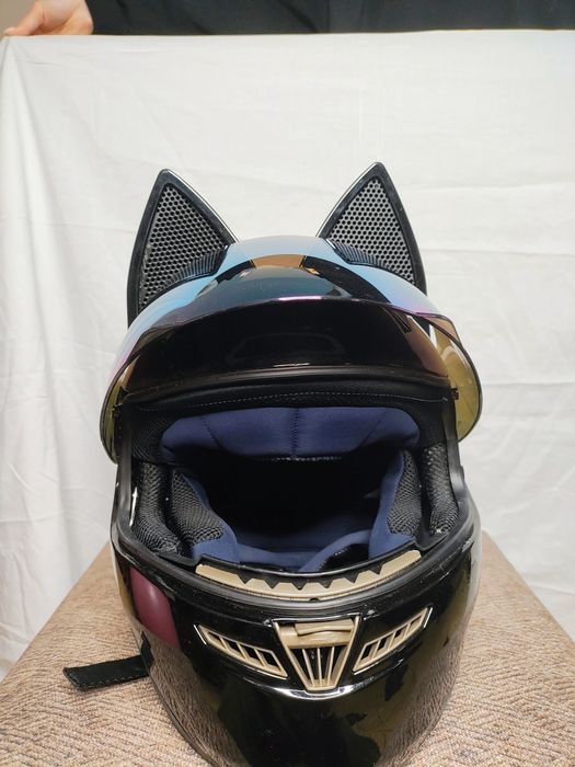 Мотошлем женский размер S