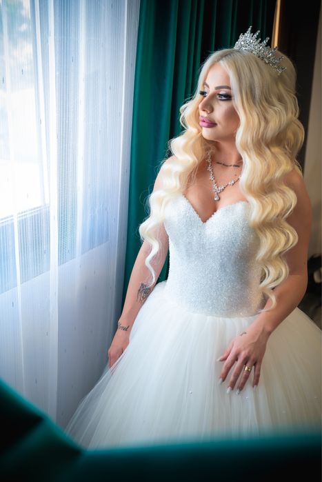 rochie mireasa tip princess