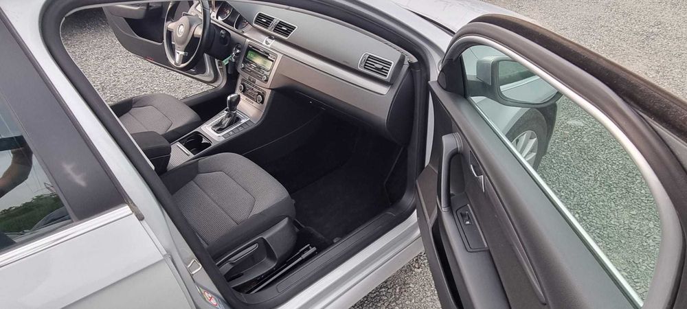 VW Passat 2.0 TDi 140 Cp 2011 Euro 5 Automata Rate sau Cash