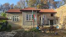 1807-Продава се едноетажна къща в "Западна промишлена зона"