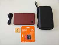 Продавам Nintendo DSi XL с качени много игри