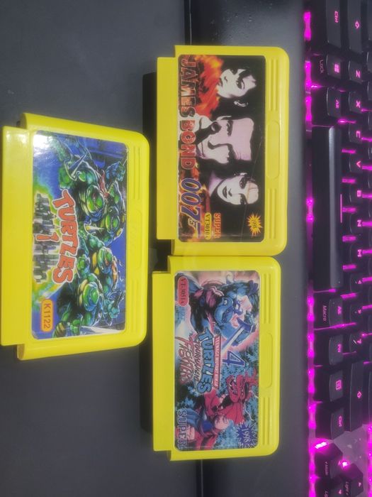Casete joc televizor Turtles 1,4 si James Bond