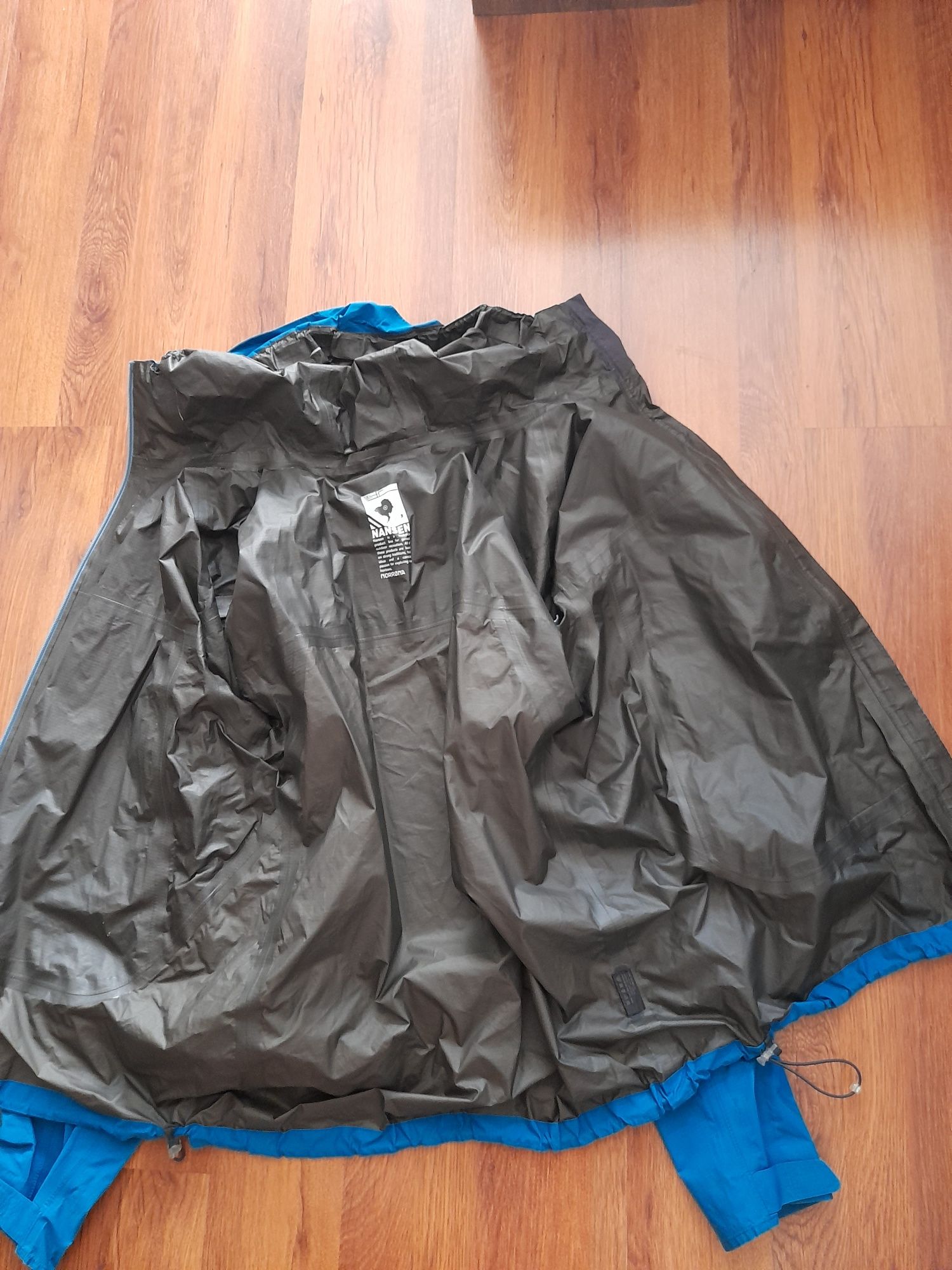 Norrona gore-tex мъжко яке XL- 2XL размер.