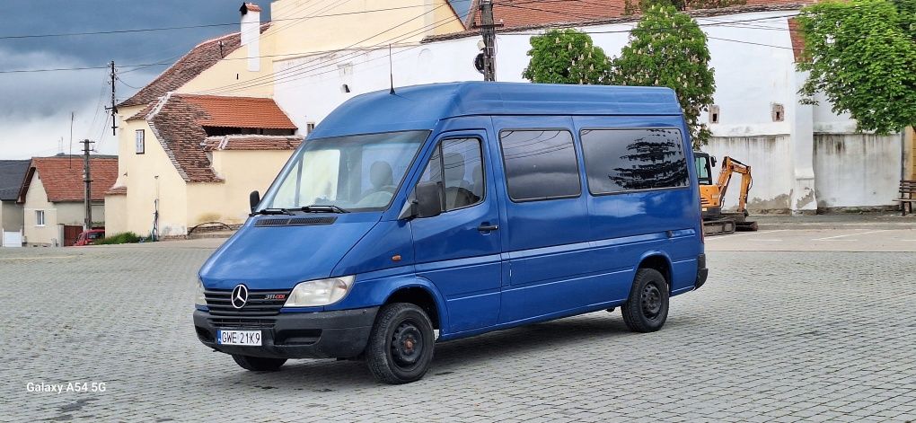 Mercedes sprinter 311 de 9 locuri 318, 319, 316, 315, 518, 519 crafter