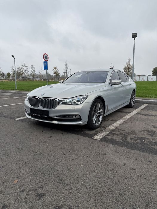 BMW Seria 7