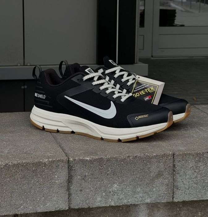 Nike gore tex         .
