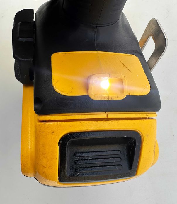 DeWALT DCD795 - Безчетков ударен винтоверт 18V