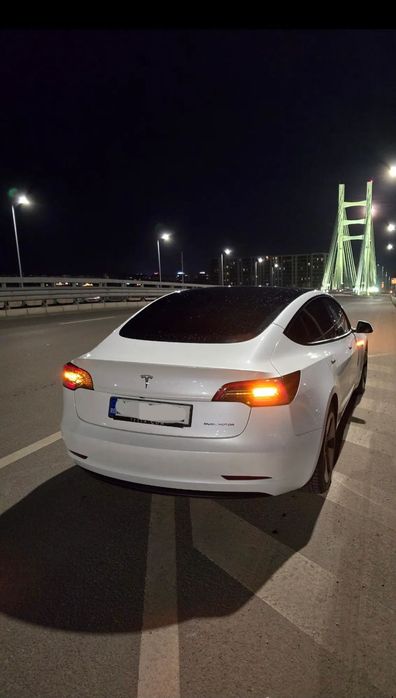 Tesla Model 3 Tesla model 3 long range 09.2021
