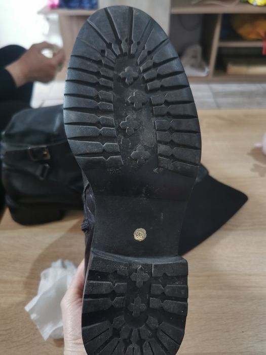 Ботуши от естествена кожа